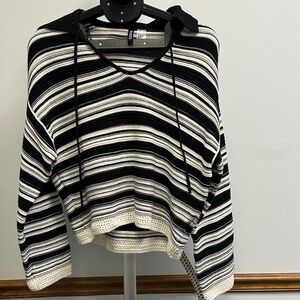 Divided Striped Sweater Lounge Set
